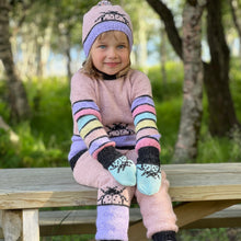 Last inn bildet i Galleri-visningsprogrammet, The Little Ones Hefte 🇳🇴🇸🇪🇩🇰