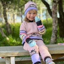 Last inn bildet i Galleri-visningsprogrammet, The Little Ones Hefte 🇳🇴🇸🇪🇩🇰