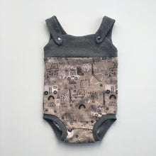 Last inn bildet i Galleri-visningsprogrammet, Knøttedrakt str 68 - håndlaget