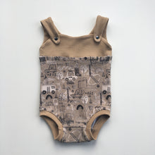 Last inn bildet i Galleri-visningsprogrammet, Knøttedrakt str 62 - håndlaget